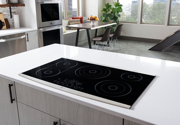 LG STUDIO 30 Inch Built In Electric Cooktop 5 Elements-4