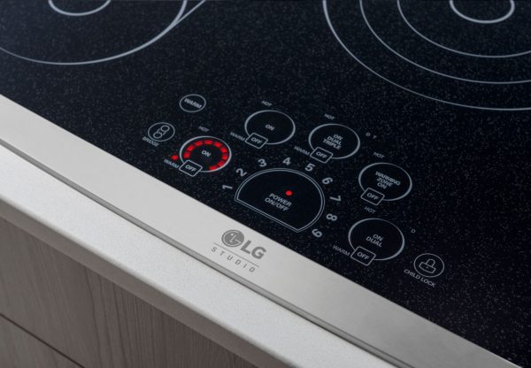 LG STUDIO 30 Inch Built In Electric Cooktop 5 Elements-1
